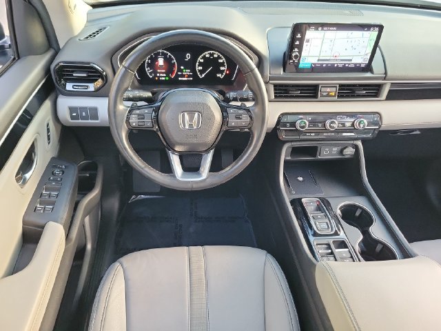 2025 Honda Pilot Touring - Photo 16