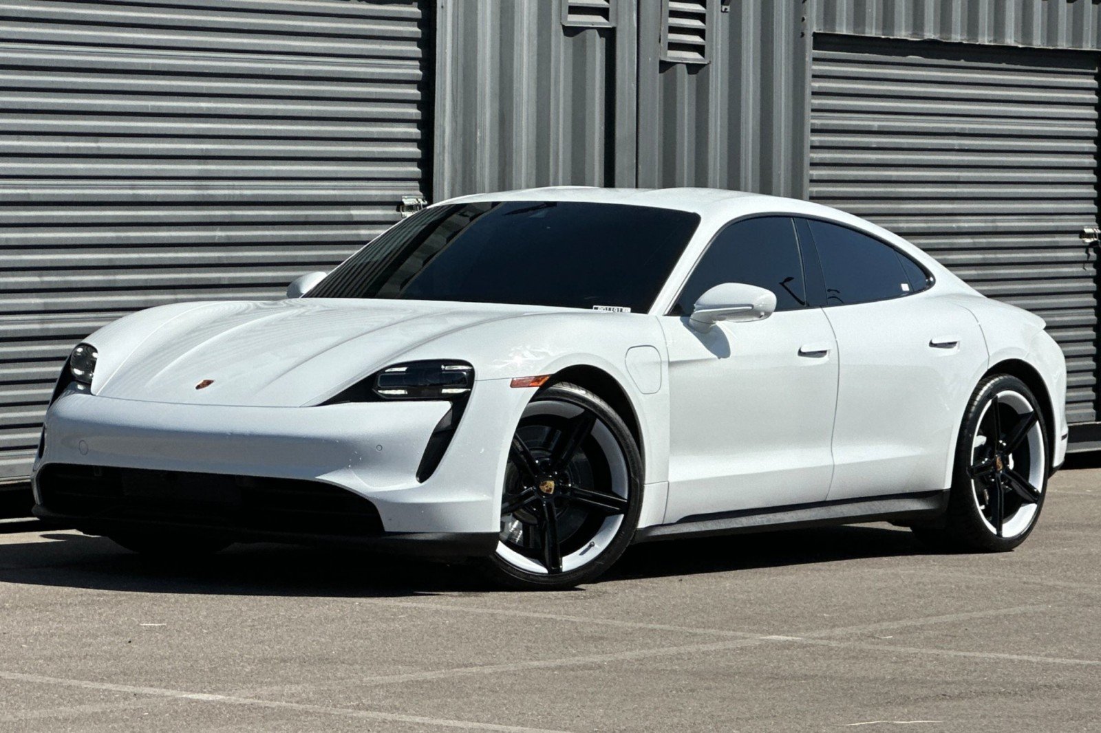 Certified Used 2022 Carrara White Metallic Porsche  image 1