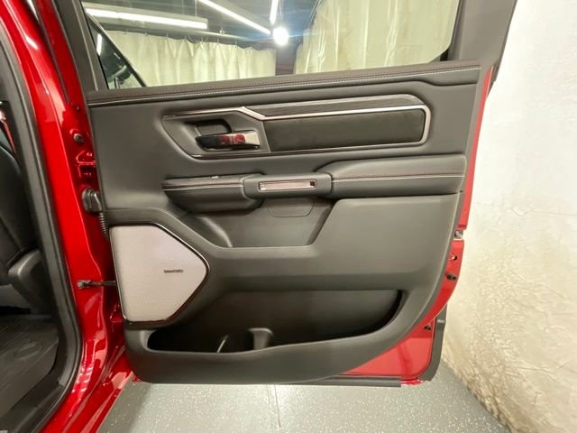 New 2026 Molten Red Pearl-Coat Exterior Paint RAM Rebel image 25