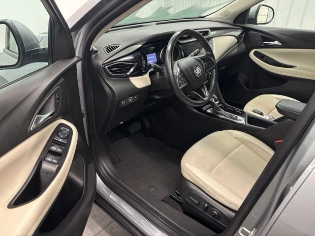 Used 2023 Gray Buick Preferred image 10