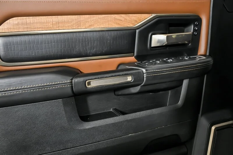 2022 RAM Ram 3500 Pickup Longhorn - Photo 13