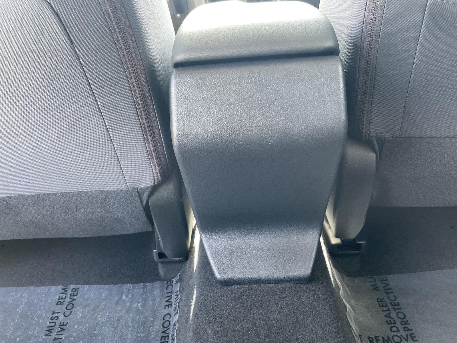 Used 2018 Crystal White Pearl Subaru Premium image 22