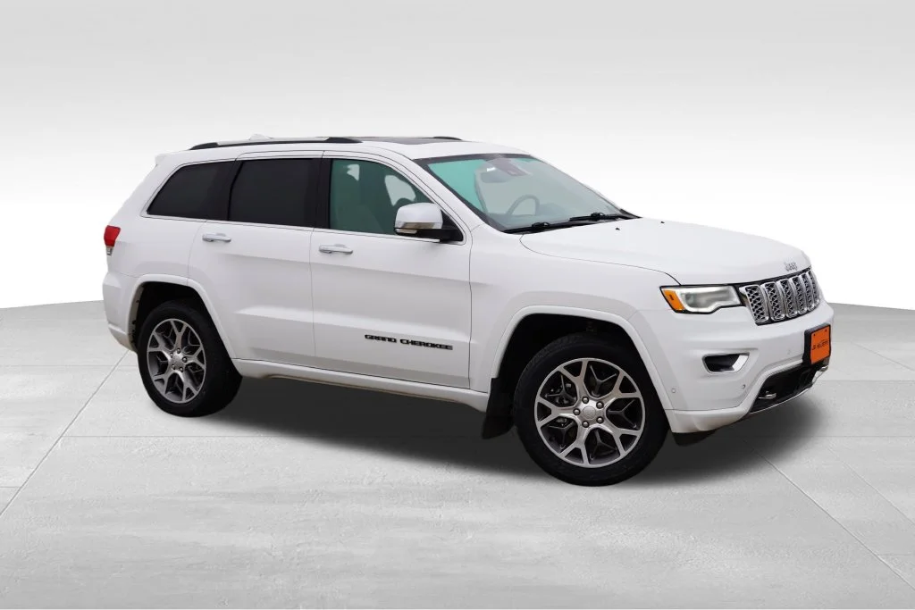 Certified Used 2021 White Jeep Overland image 2