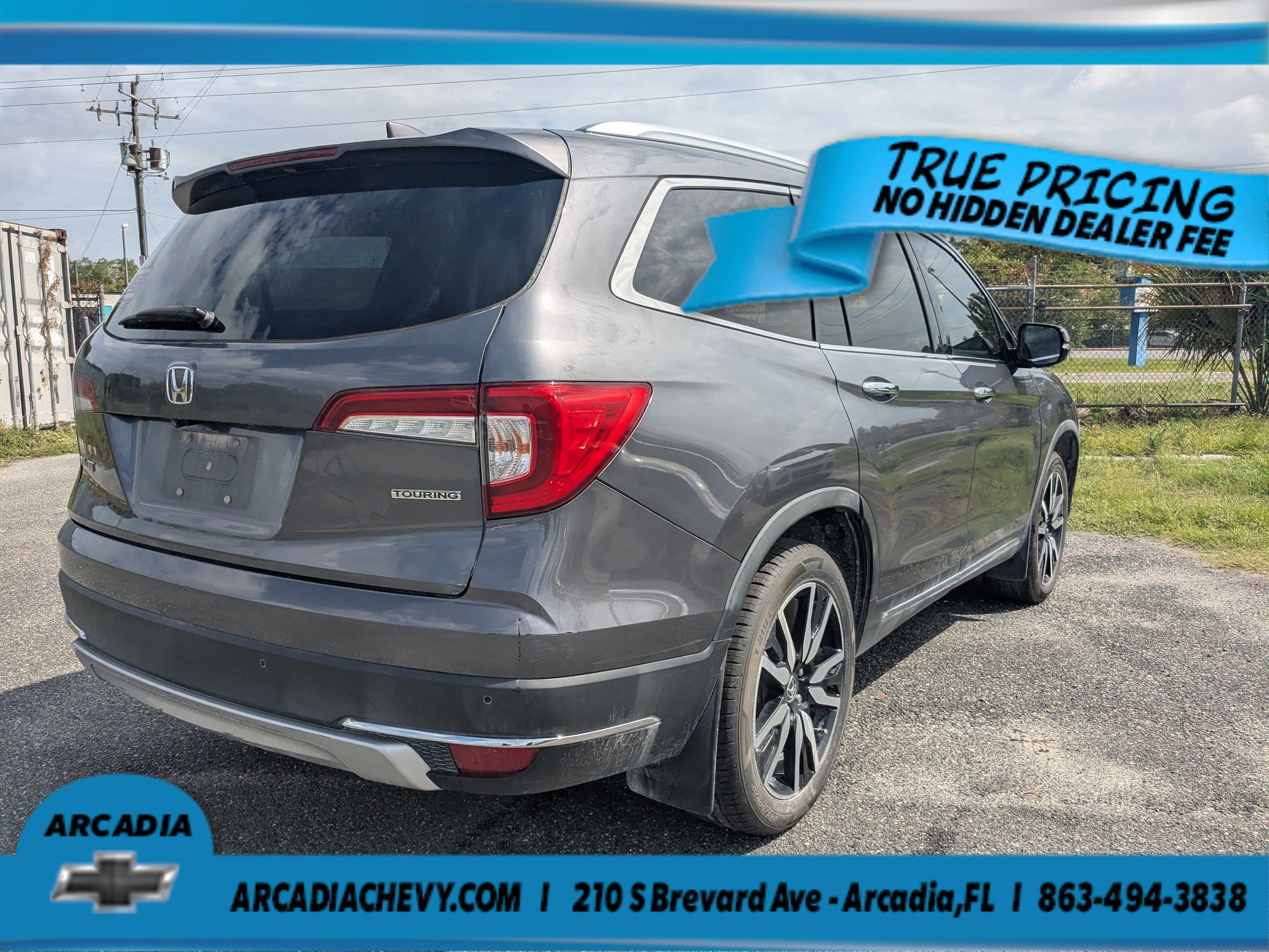 Used 2019 Gray Honda Touring 7-Passenger image 4