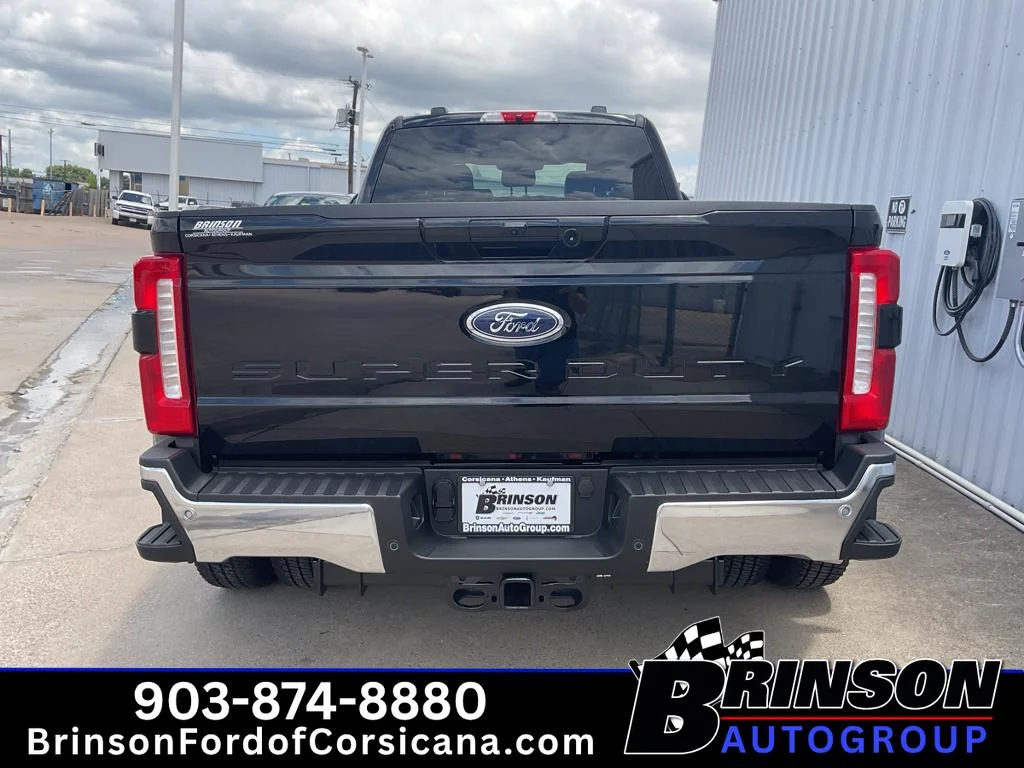 New 2026 Agate Black Metallic Ford LARIAT image 4