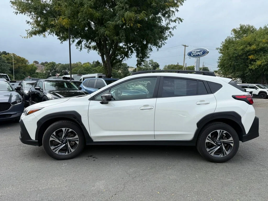 Used 2024 Crystal White Pearl Subaru Premium image 9