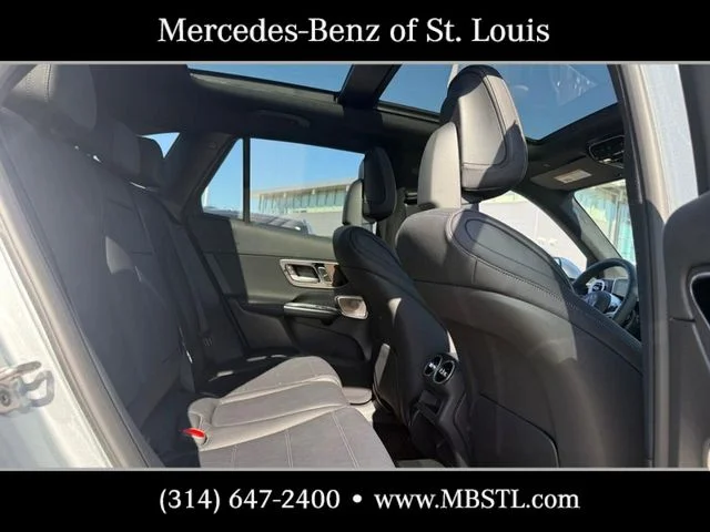 New 2026 Cirrus Silver Metallic Mercedes-Benz GLC 300 image 7