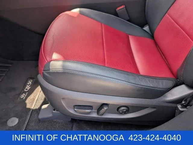 Certified Used 2023 White INFINITI SPORT image 23
