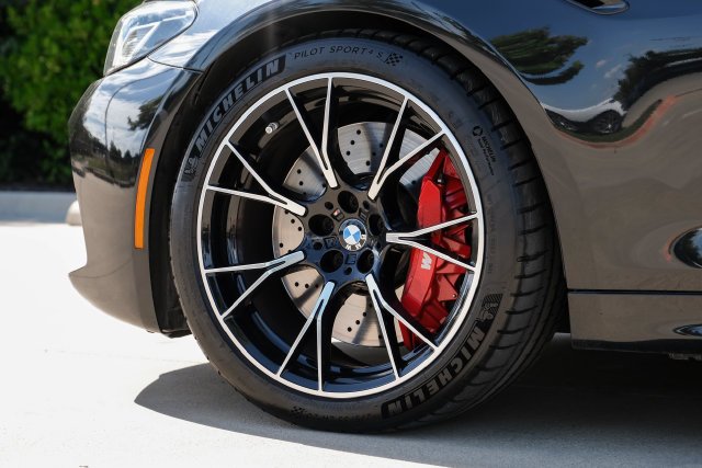 Used 2022 Black BMW Base image 101