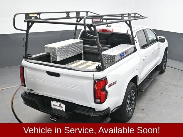 Used 2024 White Chevrolet Z71 image 34