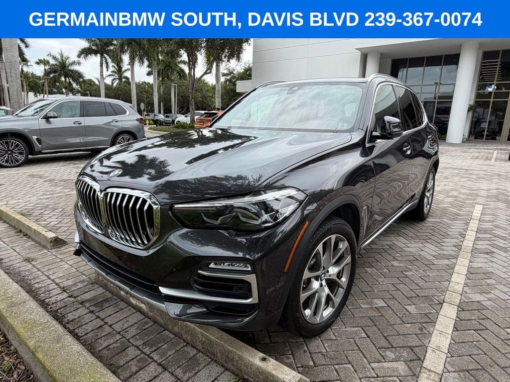 Used 2020 Dark Graphite BMW xDrive40i image 3