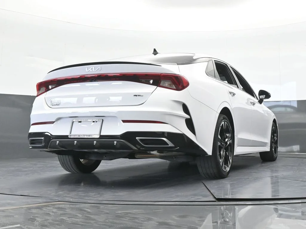 Used 2023 Glacial White Pearl Kia GT-Line image 57