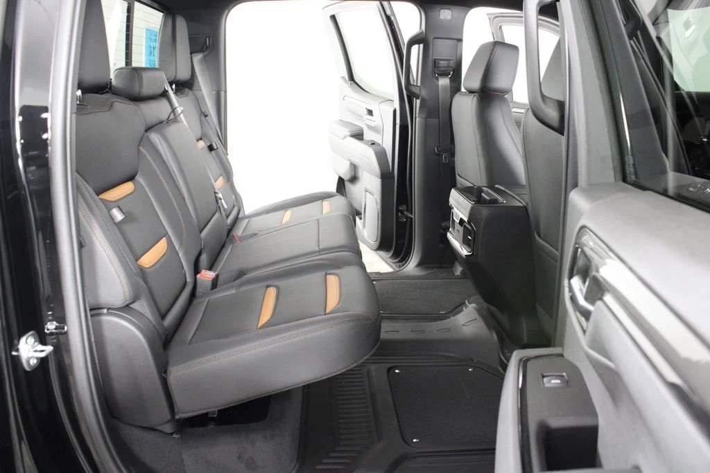 2026 GMC Sierra 1500 AT4 - Photo 12