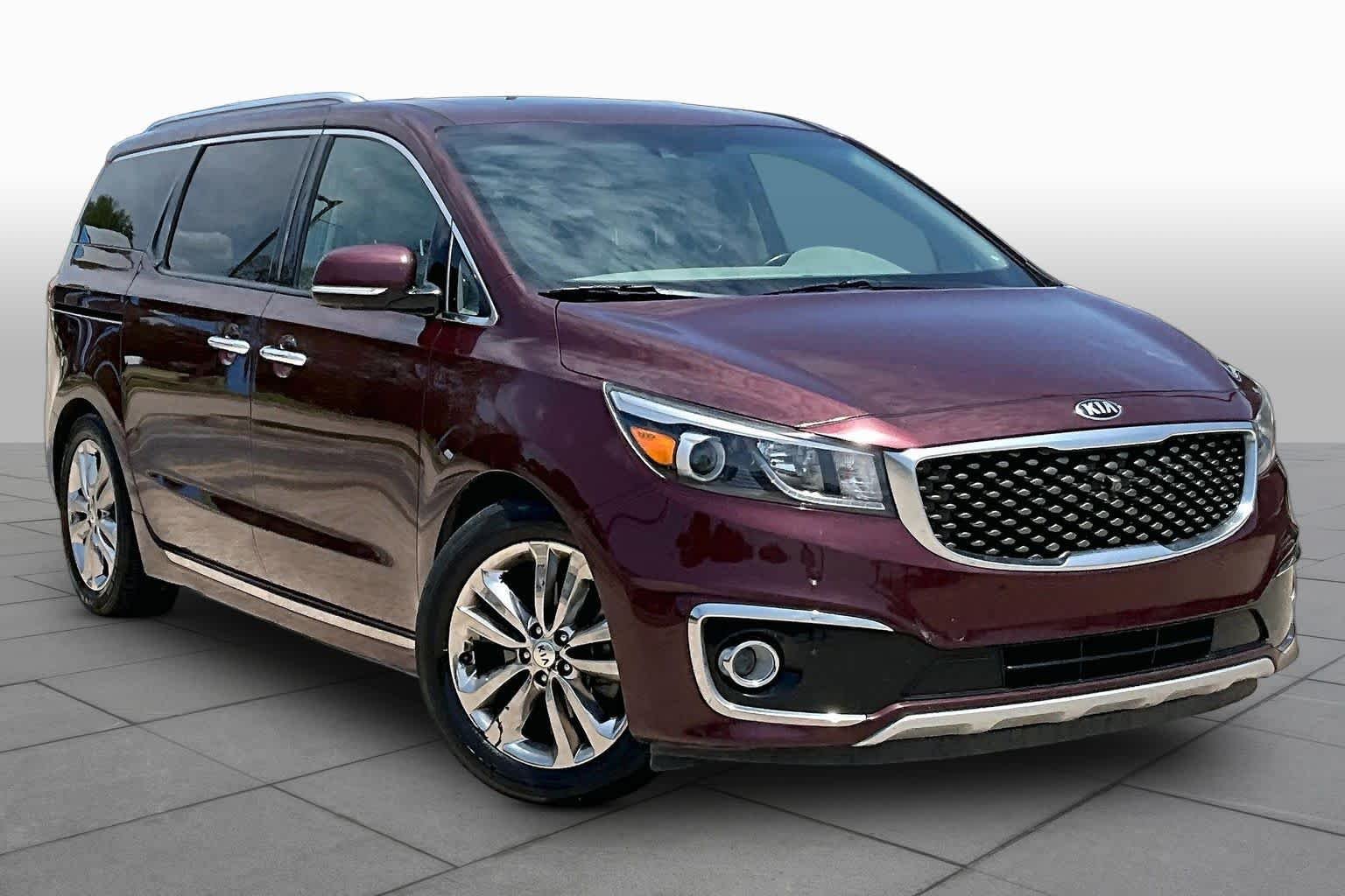 Pre-Owned 2016 Kia Sedona SX-L