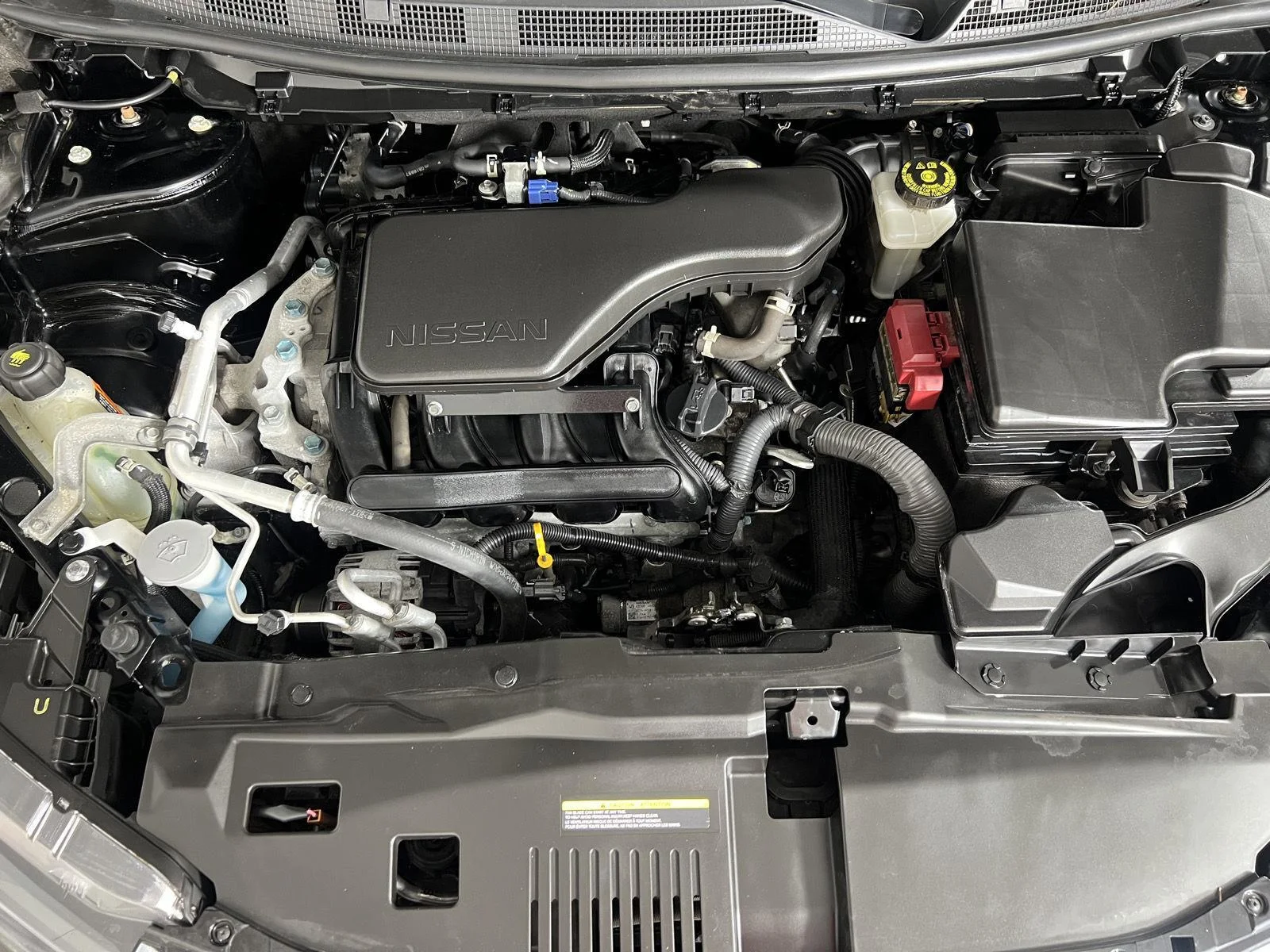 Used 2021 Magnetic Black Pearl Nissan S image 4