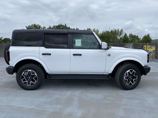 New 2026 White Ford Outer Banks image 2