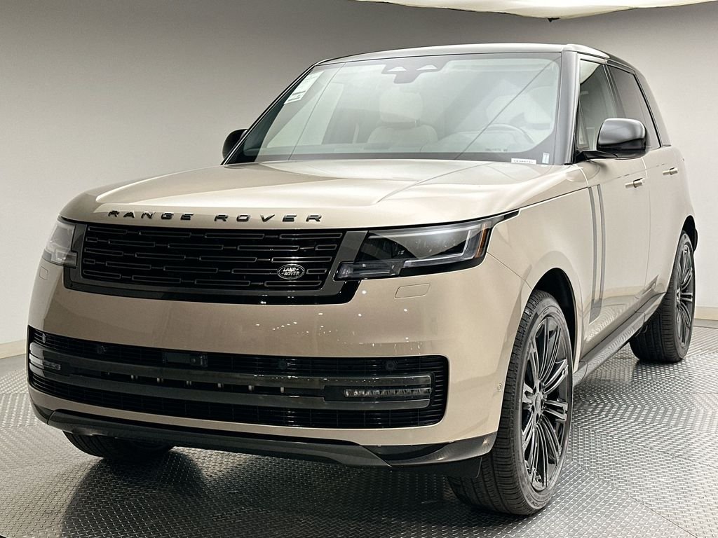 New 2026 Batumi Gold Premium Metallic Land Rover SE image 1
