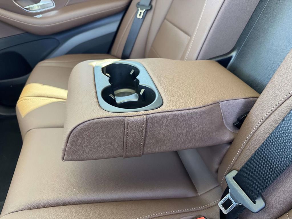New 2026 Selenite Grey Metallic Mercedes-Benz GLE 350 image 31