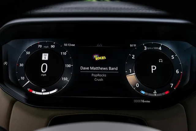 New 2026  Land Rover SE image 22