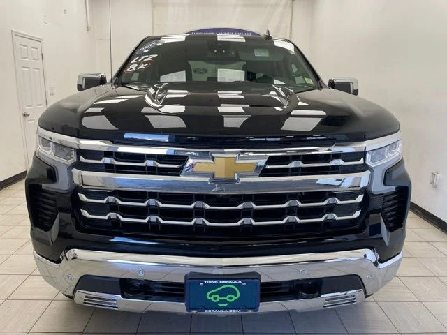 2025 Chevrolet Silverado 1500 LTZ - Photo 20