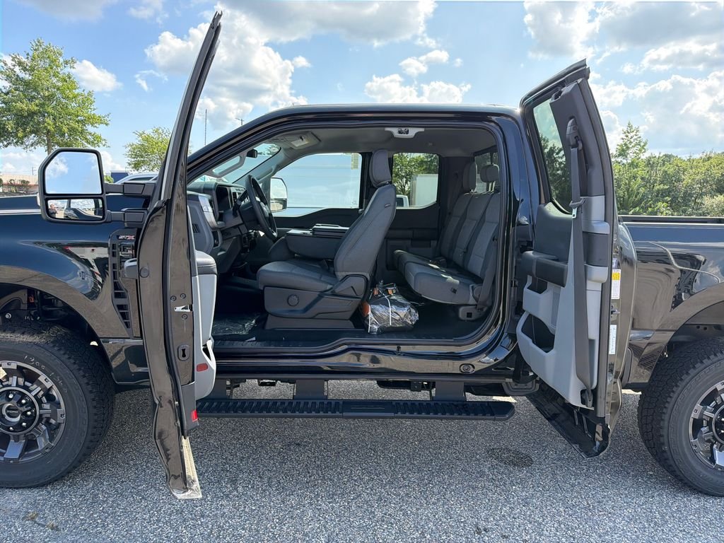 New 2026 Black Ford XL image 12