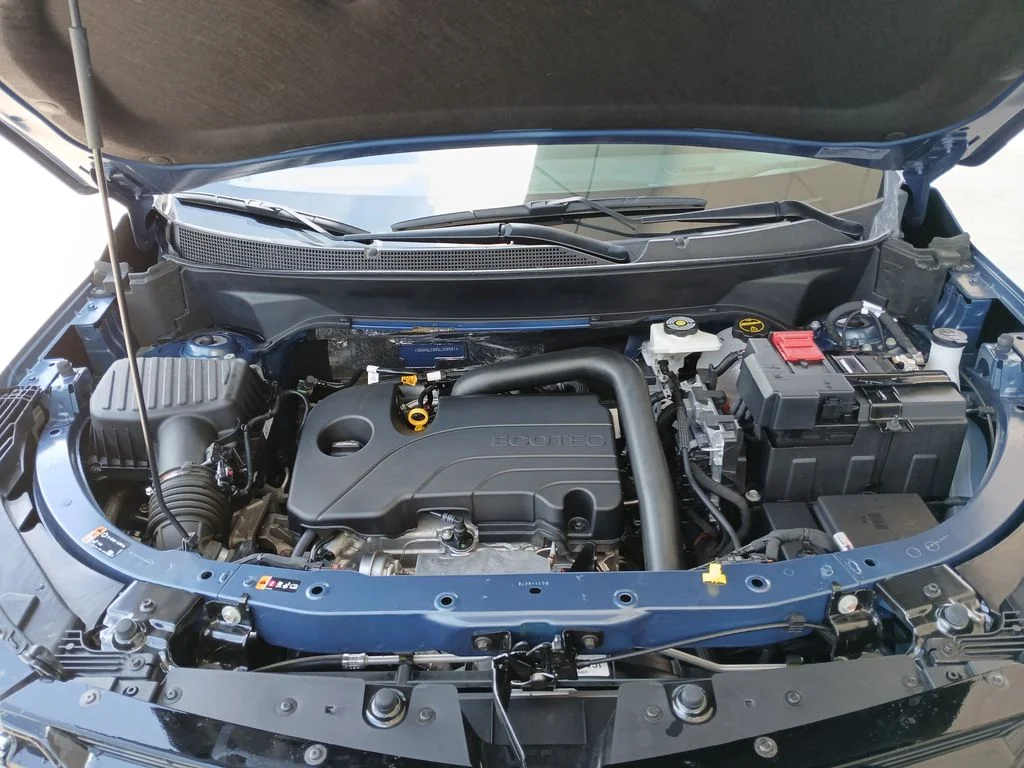 Used 2025 Blue Chevrolet RS image 31