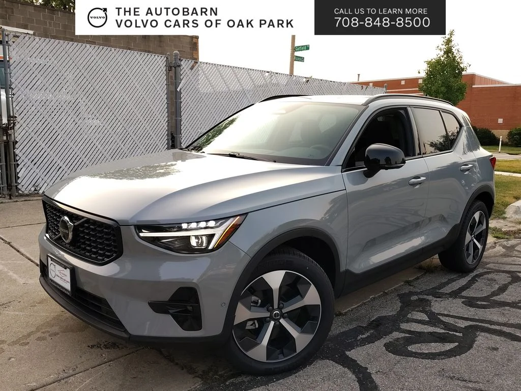 2026 Volvo XC40