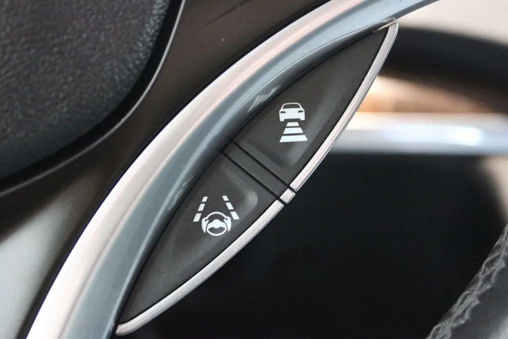 Used 2020 Gray Acura Advance image 24