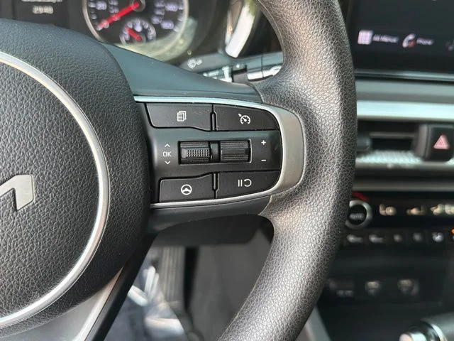 Used 2023 Silver Kia LXS image 26