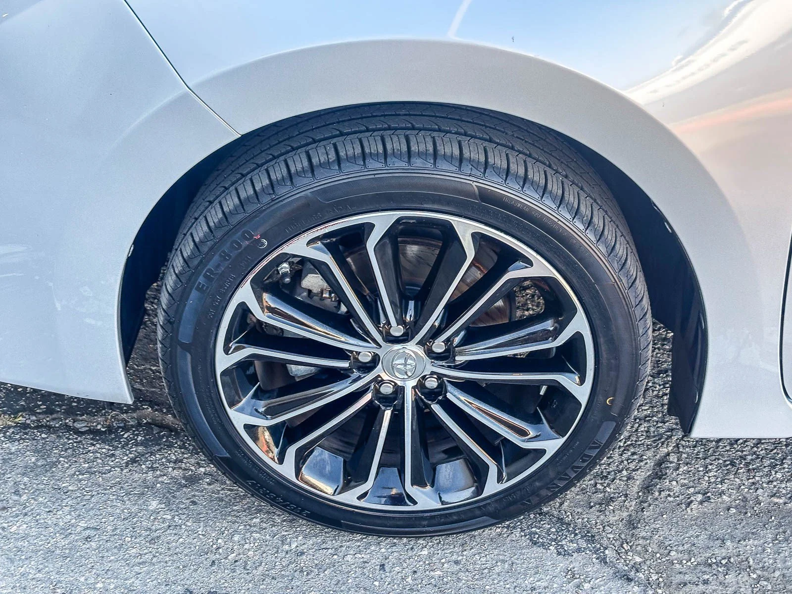 Used 2015 Classic Silver Metallic Toyota S Plus image 10