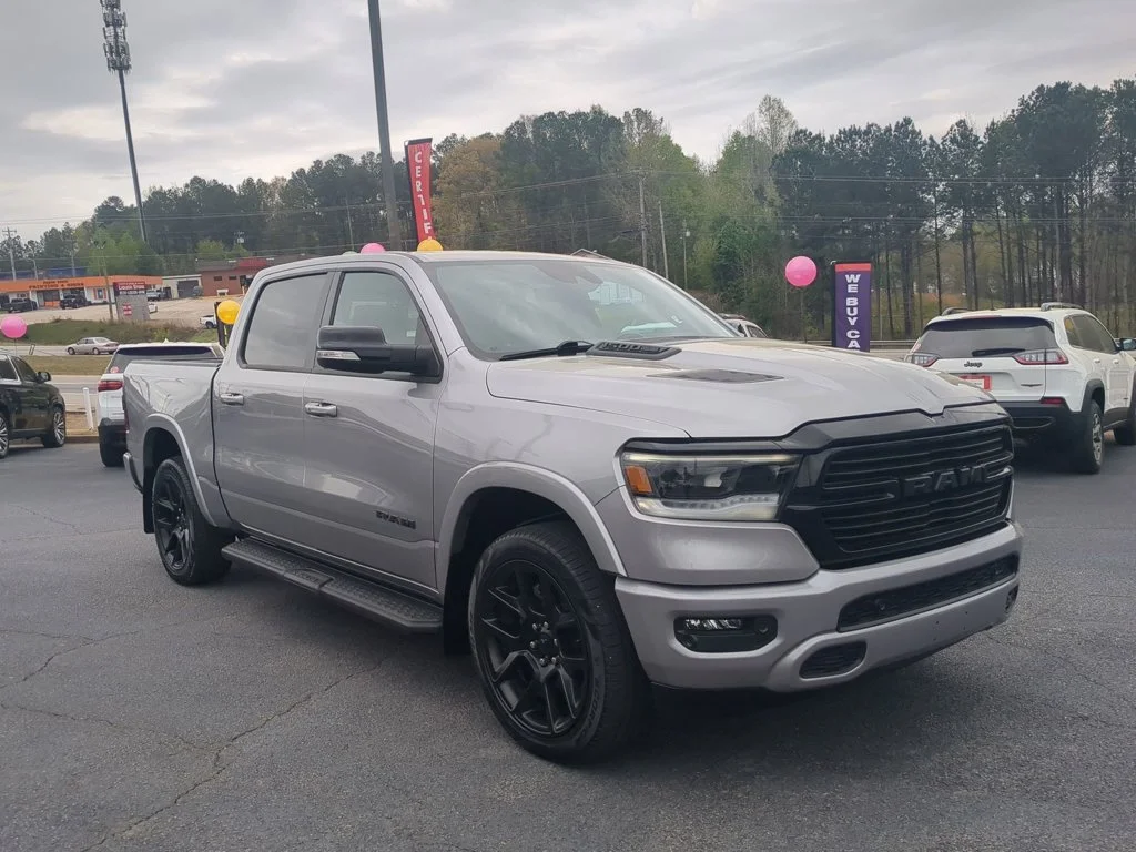 Used 2022 Billet Silver Metallic Clearcoat Ram Laramie image 3