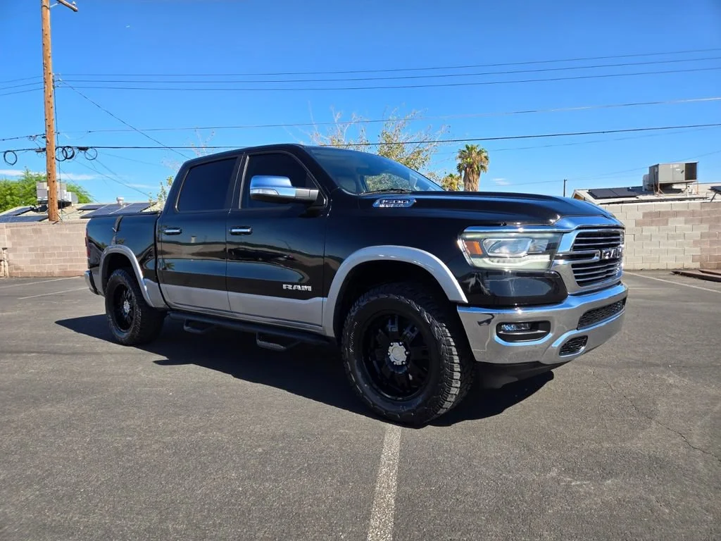 Used 2021 Diamond Black Cry Ram Laramie image 1
