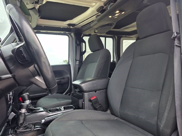 Certified Used 2021 Billet Silver Metallic Clearcoat Jeep Unlimited Sport Altitude image 21