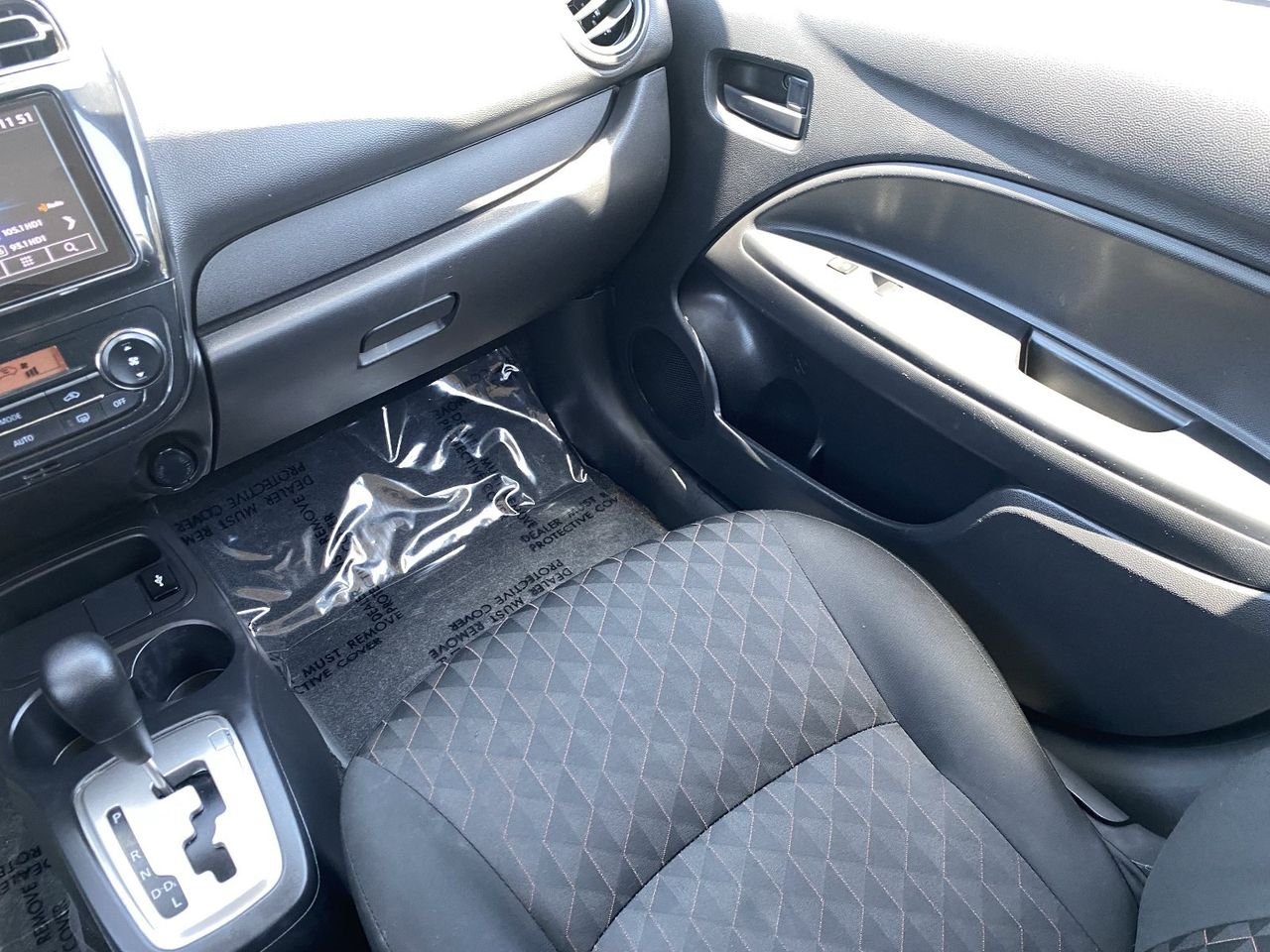Used 2024 Jet Black Mitsubishi ES image 17
