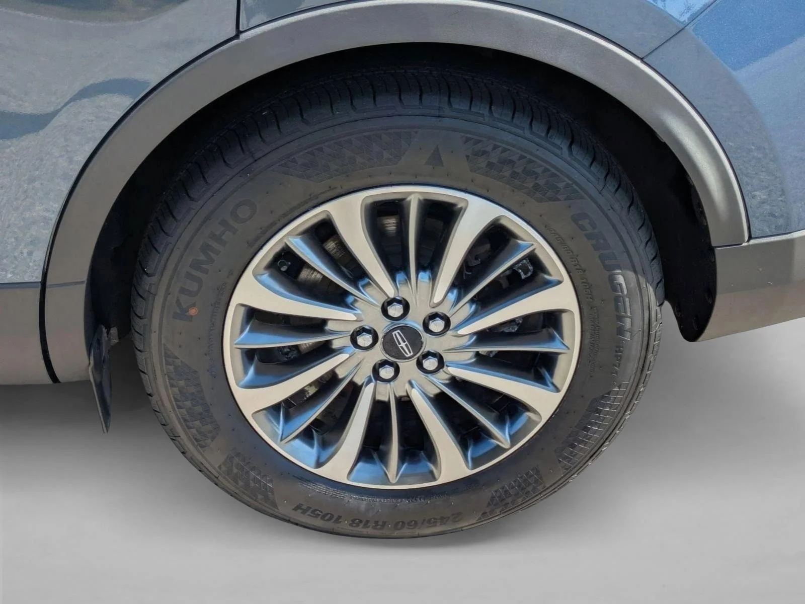Used 2019 Blue Diamond Metallic Lincoln Select image 24