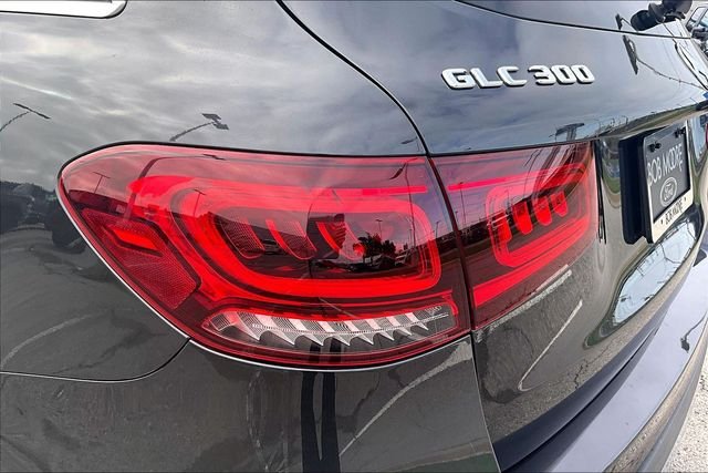 Used 2022 Gray Mercedes-Benz GLC 300 image 30