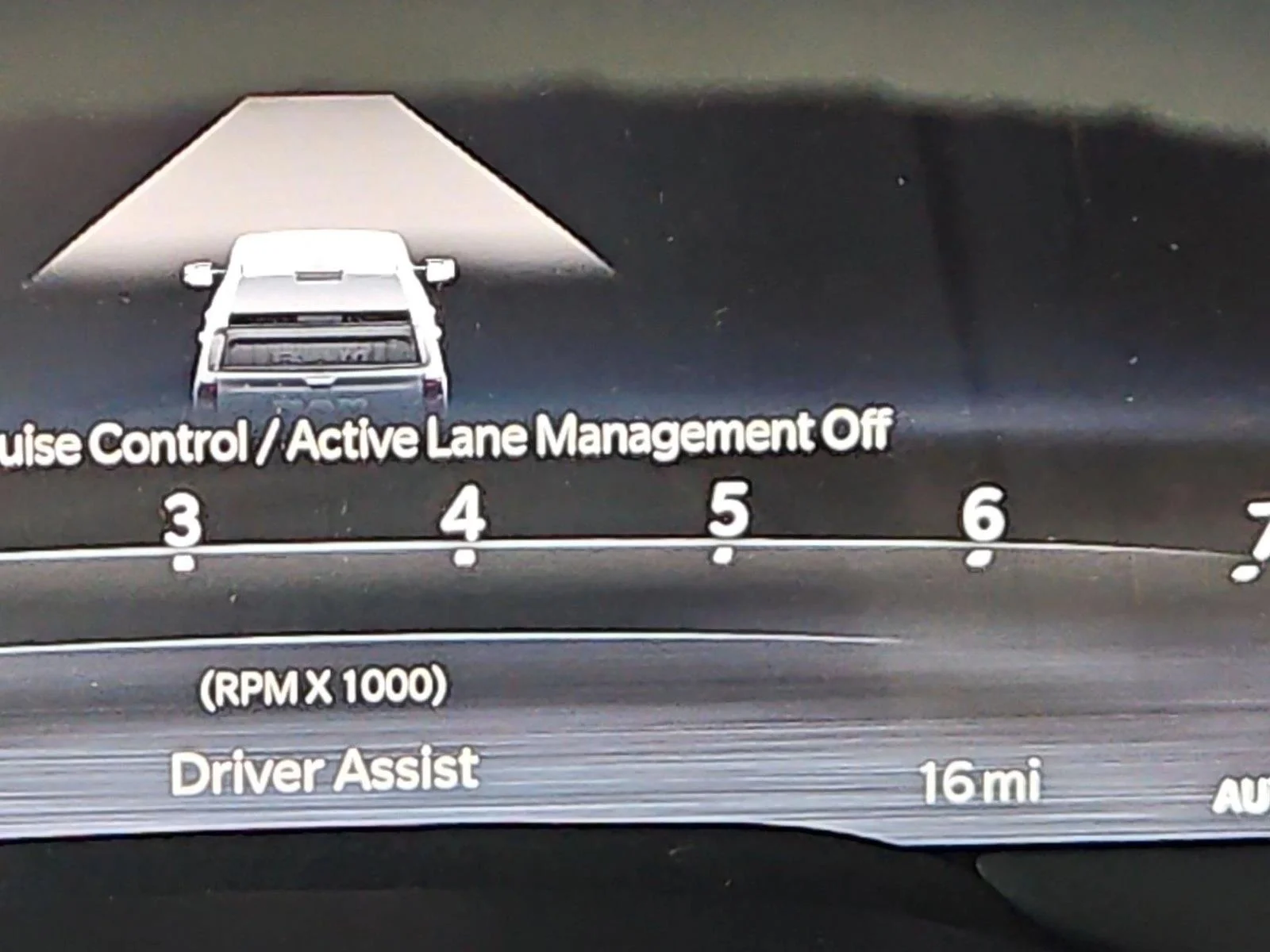New 2027 Tank Ram Laramie image 15