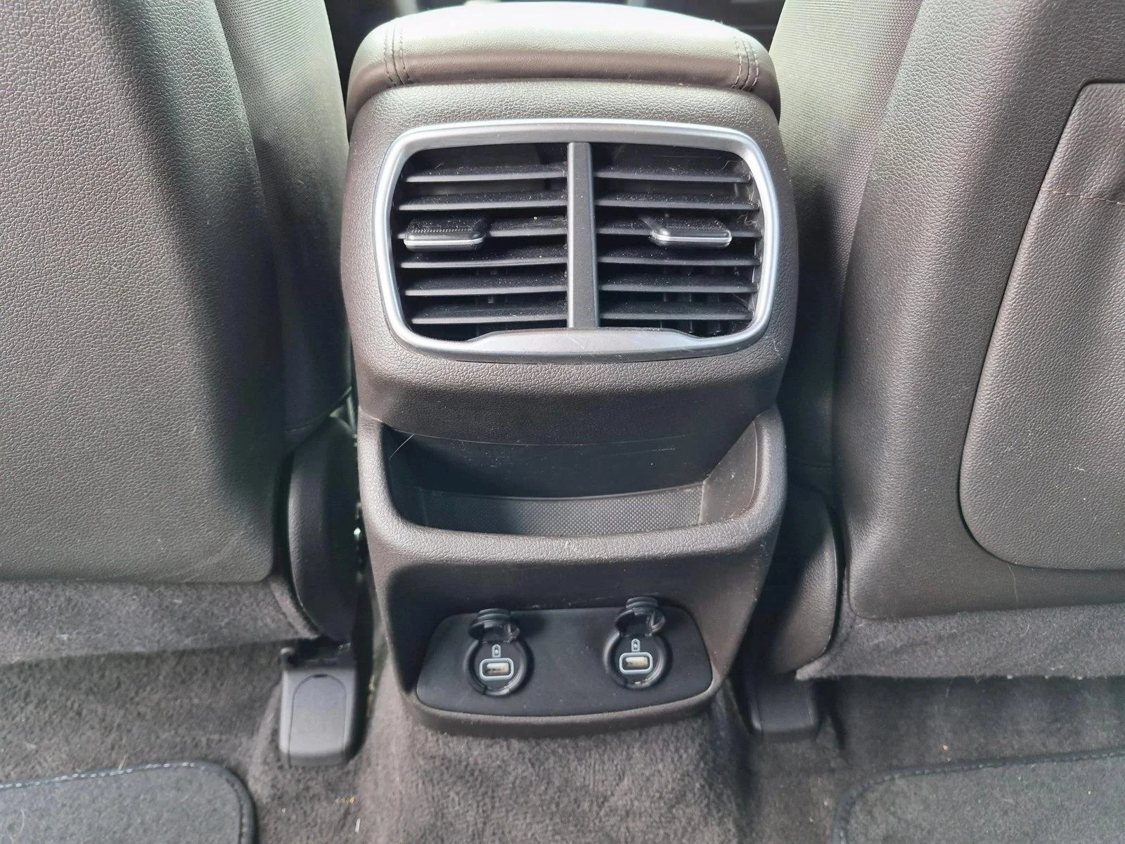 Certified Used 2019 Stormy Sea Hyundai SE image 17