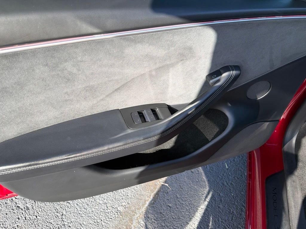 Used 2024 Red Tesla Long Range image 9
