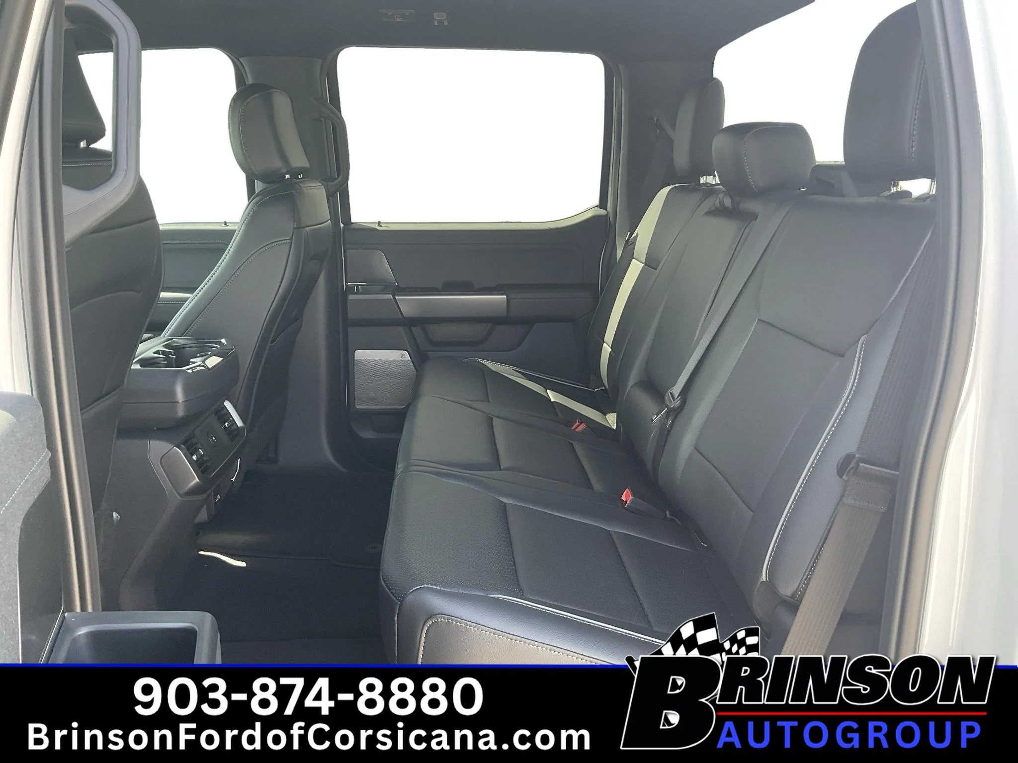 New 2026 Oxford White Ford Lariat® image 7