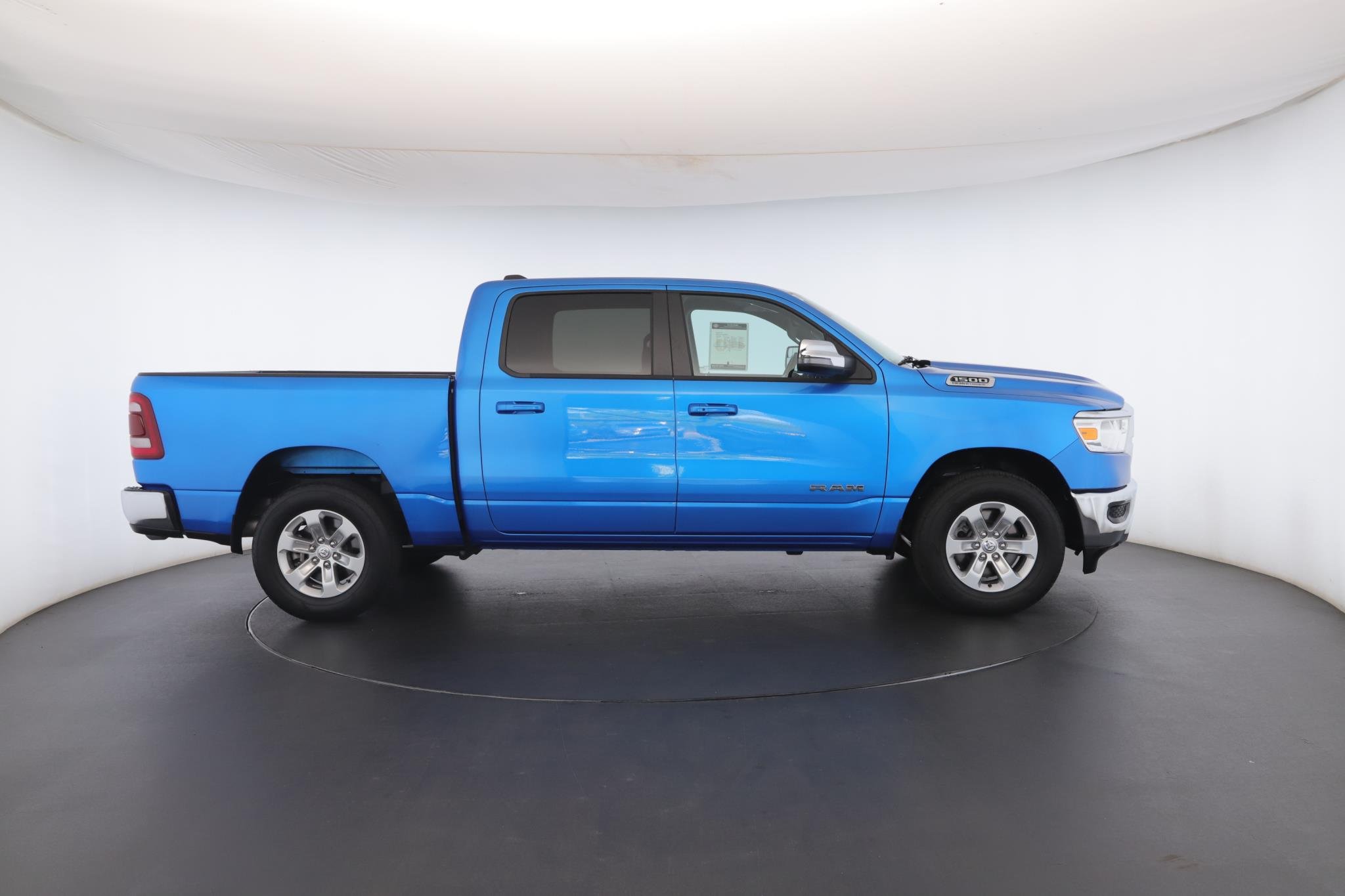 2024 RAM Ram 1500 Pickup Laramie - Photo 32