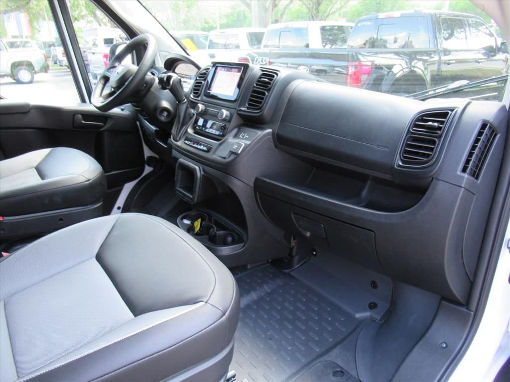Used 2025 White Ram High Roof image 11