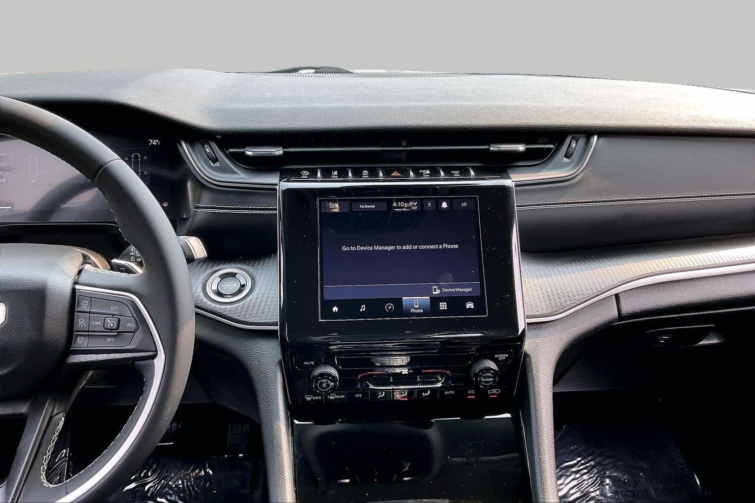 Used 2023 Bright White Clearcoat Jeep Laredo image 7