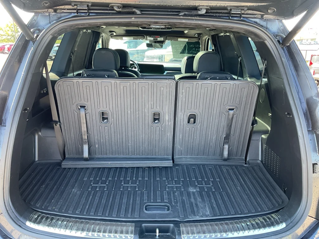 Used 2025 Panthera Metal Kia SX-Prestige X-Line image 16