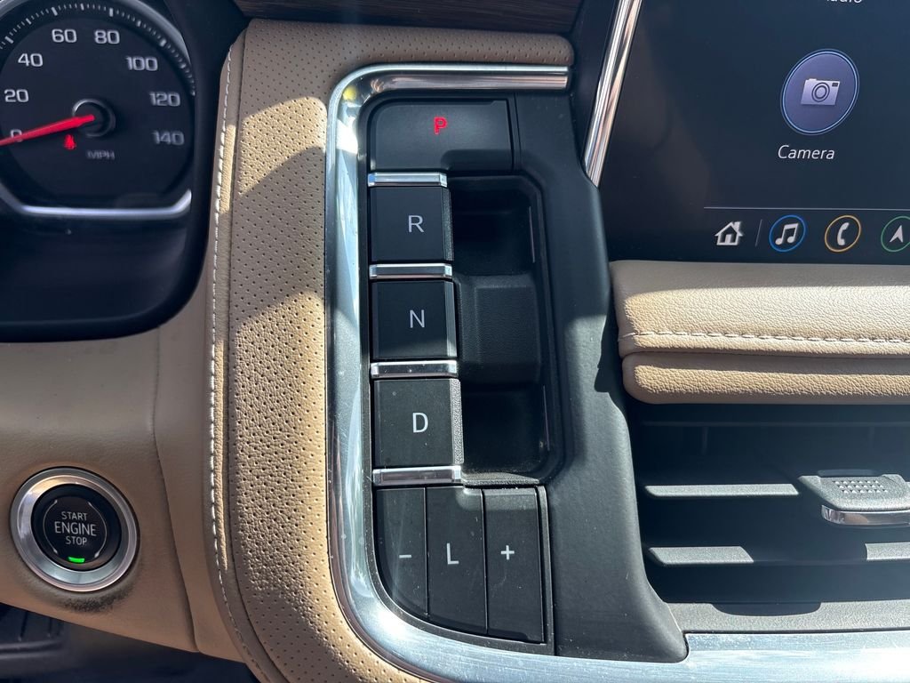 Used 2021 Beige Chevrolet Premier image 25