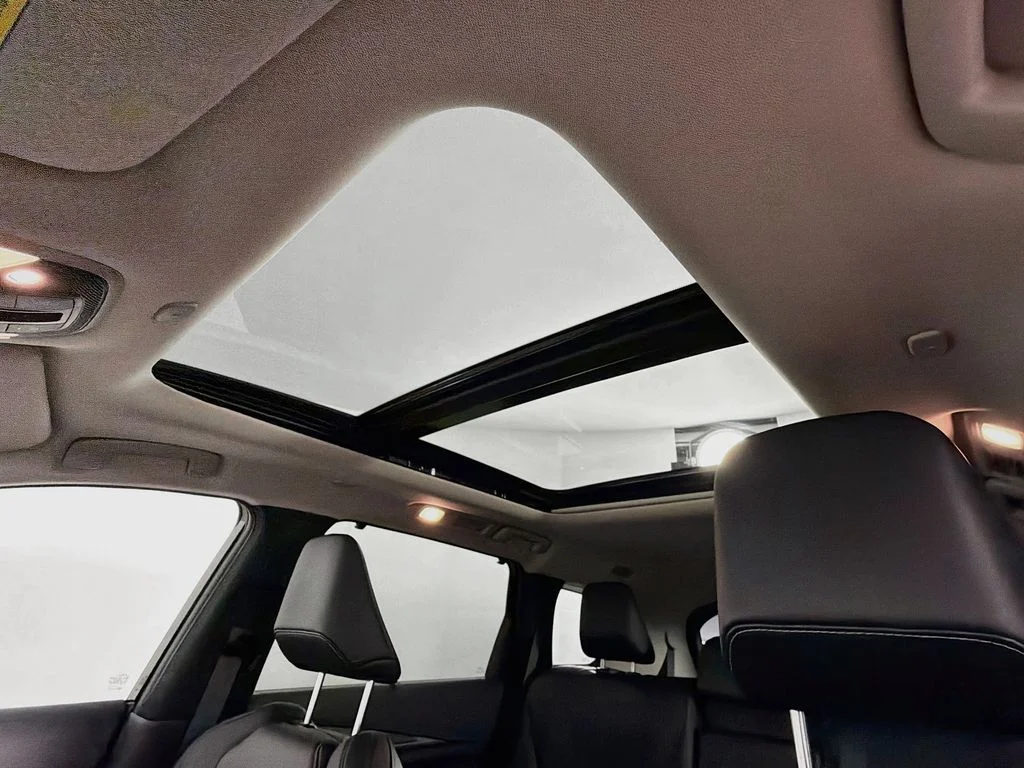 Used 2026 Black INFINITI LUXE image 23
