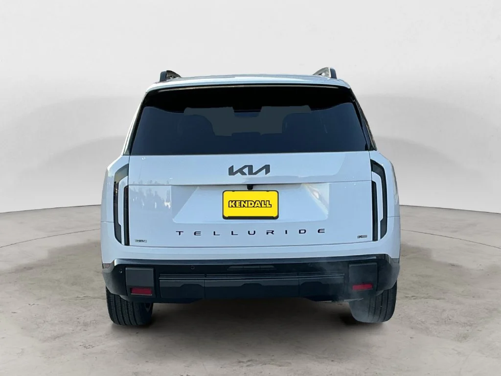 Used 2027 White Kia X-Line SX image 10