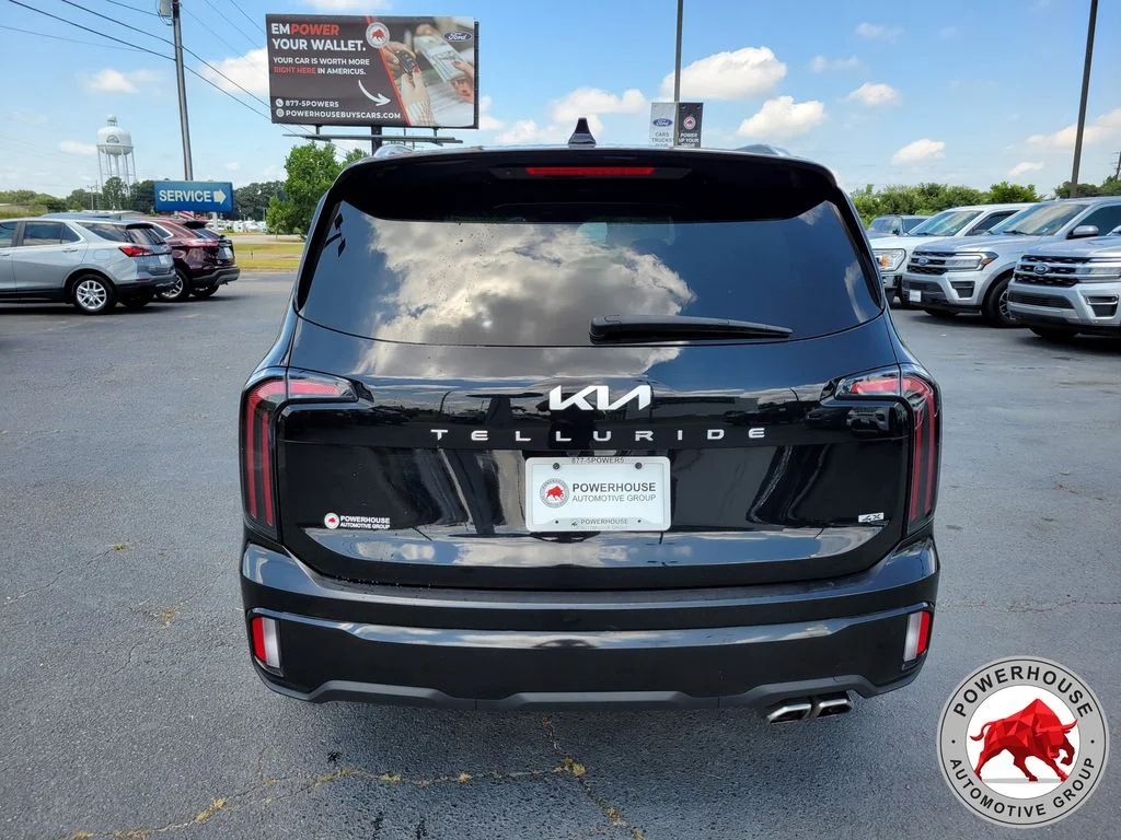 Used 2023 Black Kia SX-Prestige image 5