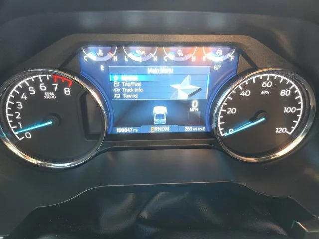 Used 2022 Gray Metallic Ford XLT image 18