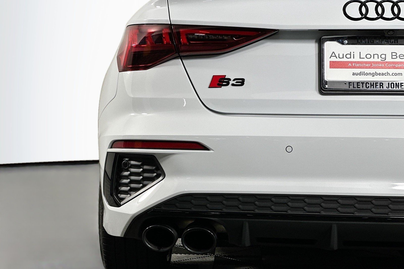 Used 2024 Glacier White Metallic Audi Premium Plus image 17